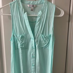Old Navy Seafoam Sleeveless V-Neck Top